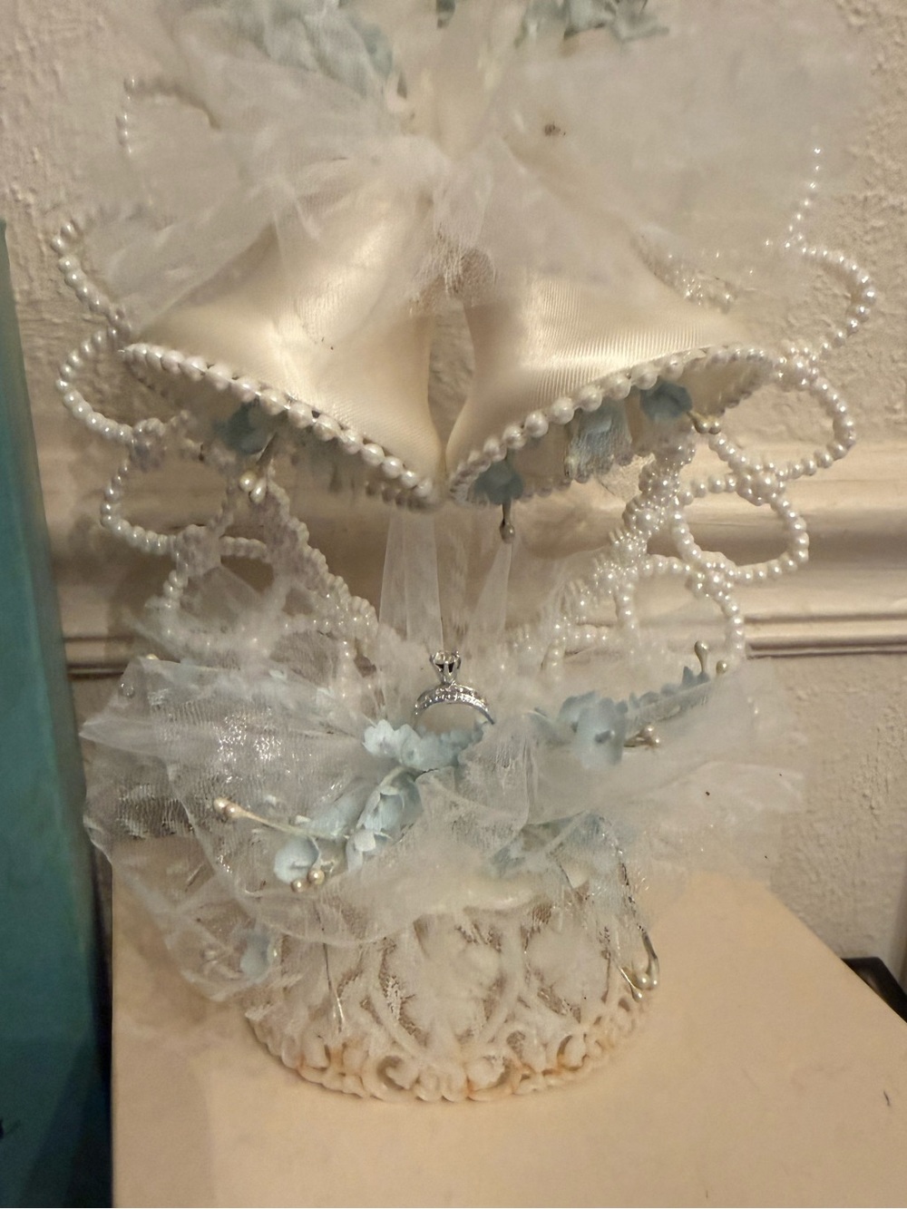 Vintage 1960-70 wedding cake topper blue bell heart so unique